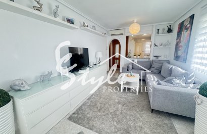 Resale - Villa - Villamartin, Orihuela Costa - Villamartin