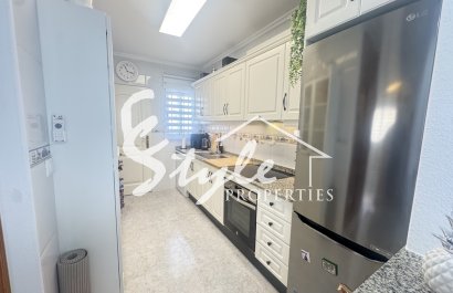 Resale - Villa - Villamartin, Orihuela Costa - Villamartin