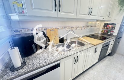 Resale - Villa - Villamartin, Orihuela Costa - Villamartin