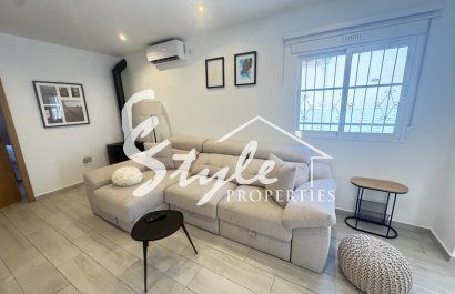 Resale - Villa - Orihuela-Costa - Blue Lagoon