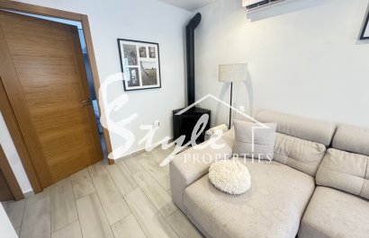 Resale - Villa - Orihuela-Costa - Blue Lagoon