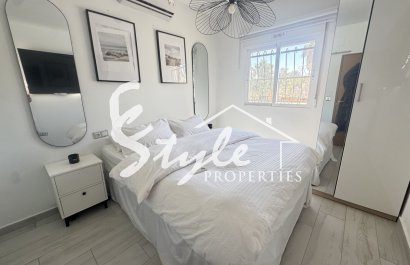 Resale - Villa - Orihuela-Costa - Blue Lagoon