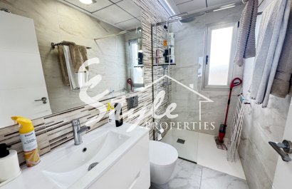 Resale - Villa - Villamartin, Orihuela Costa - Villamartin