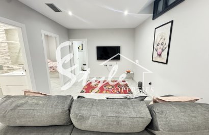 Resale - Villa - Villamartin, Orihuela Costa - Villamartin