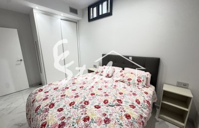 Resale - Villa - Villamartin, Orihuela Costa - Villamartin