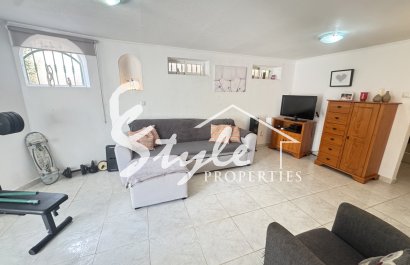 Resale - Villa - Villamartin, Orihuela Costa - Villamartin