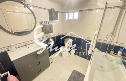 Resale - Villa - Villamartin, Orihuela Costa - Villamartin