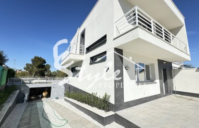 Вторичное жилье - Вилла - Los Balcones - Лос Балконес