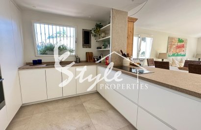 Resale - Villa - Costa de la Calma - Calvià