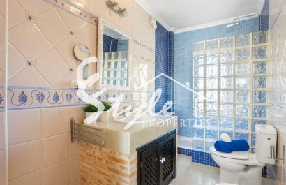 Resale - Villa - Orihuela-Costa - Los Almendros-La Florida