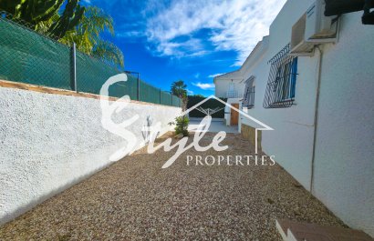 Resale - Villa - Torrevieja - Torrevieja, San Luis