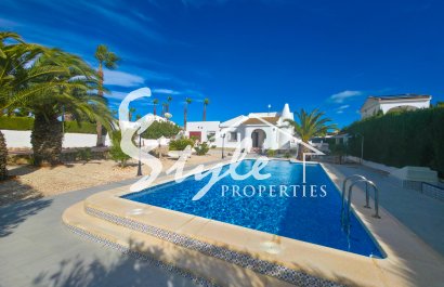 Resale - Villa - Torrevieja - Torrevieja, San Luis