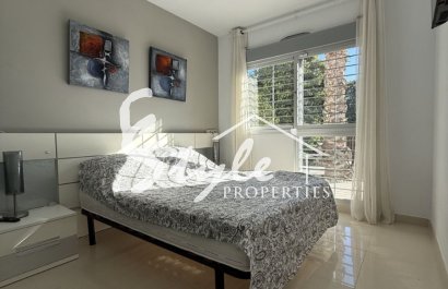 Resale - Apartamento - Punta Prima