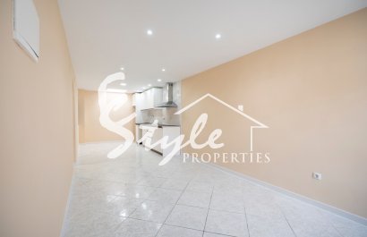 Resale - Apartamento - Torrevieja - El Chaparal