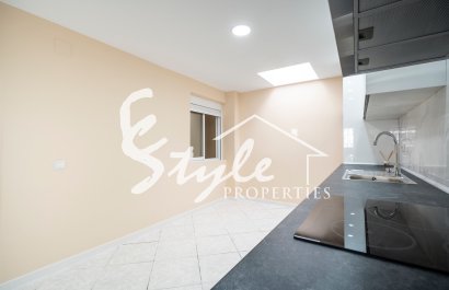 Resale - Apartamento - Torrevieja - El Chaparal