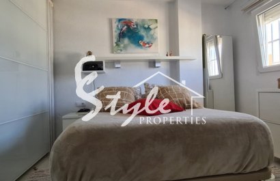Resale - Apartamento - Orihuela-Costa - Punta Prima