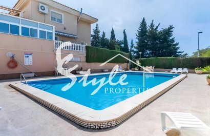 Resale - Villa - Punta Prima