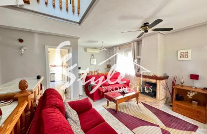 Resale - Villa - Punta Prima