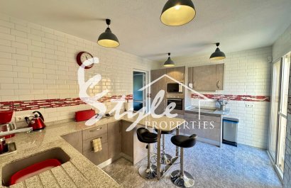 Resale - Villa - Punta Prima