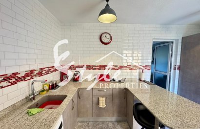 Resale - Villa - Punta Prima