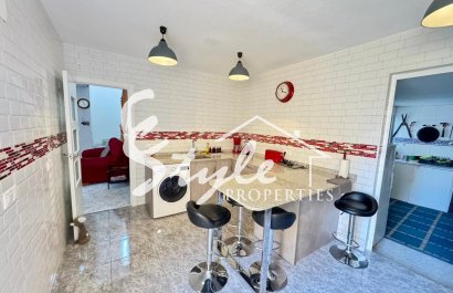 Resale - Villa - Punta Prima