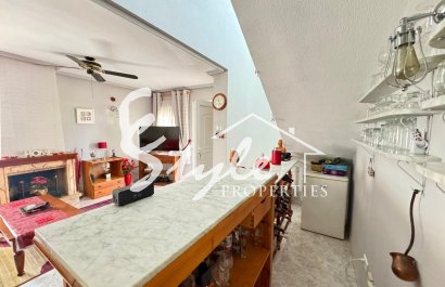 Resale - Villa - Punta Prima