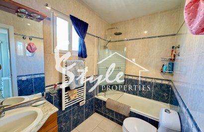 Resale - Villa - Punta Prima