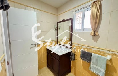 Resale - Villa - Punta Prima