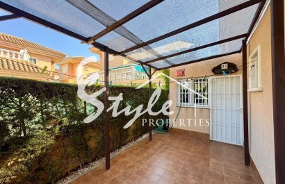 Resale - Villa - Punta Prima