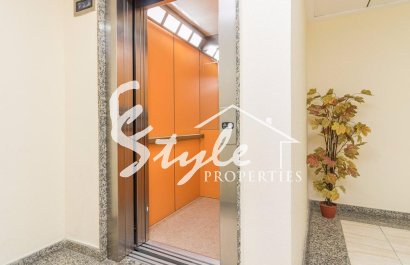 Resale - Apartamento - Torrevieja - Center