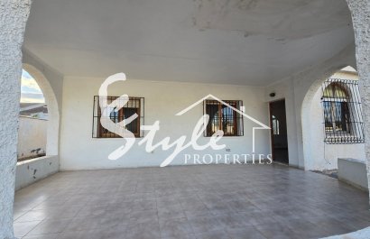 Resale - Villa - Torrevieja - El Chaparal