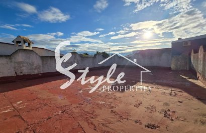 Resale - Villa - Torrevieja - El Chaparal