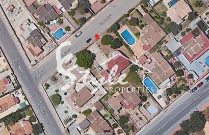 Resale - Villa - Torrevieja - El Chaparal
