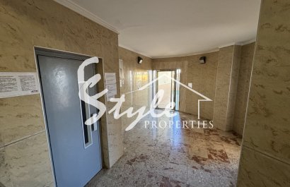 Resale - Apartamento - Torrevieja - La Mata