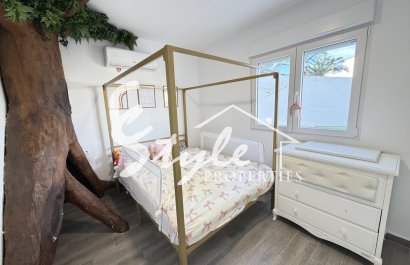 Resale - Villa - Villamartin, Orihuela Costa - Villamartin