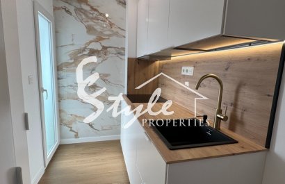 Resale - Apartamento - Orihuela-Costa - Punta Prima