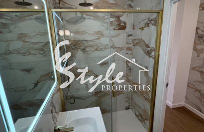 Resale - Apartamento - Orihuela-Costa - Punta Prima