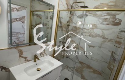 Resale - Apartamento - Orihuela-Costa - Punta Prima