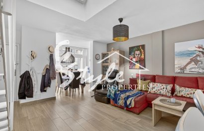 Resale - Apartamento - Torrevieja - Playa de los Locos