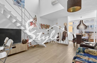 Resale - Apartamento - Torrevieja - Playa de los Locos