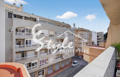 Resale - Apartamento - Torrevieja - Playa de los Locos