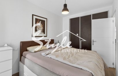 Resale - Apartamento - Torrevieja - Playa de los Locos