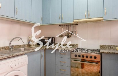 Resale - Apartamento - Punta Prima