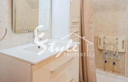 Resale - Apartamento - Punta Prima