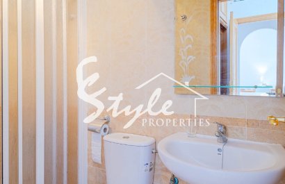 Resale - Apartamento - Torrevieja - Punta Prima