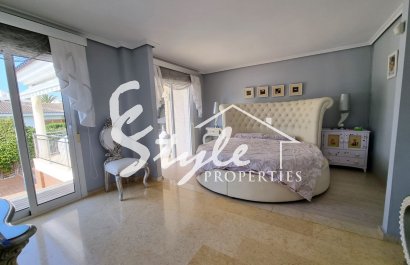 Resale - Villa - Torrevieja - La Mata