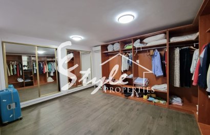 Resale - Villa - Torrevieja - La Mata