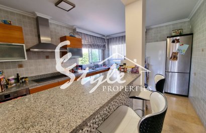 Resale - Villa - Torrevieja - La Mata