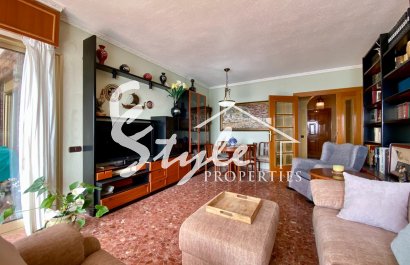 Resale - Apartamento - Torrevieja - Playa del Cura