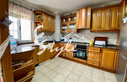 Resale - Apartamento - Torrevieja - Playa del Cura